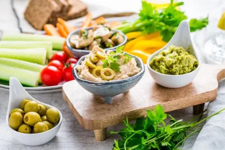 Veggie Platters with Hummus